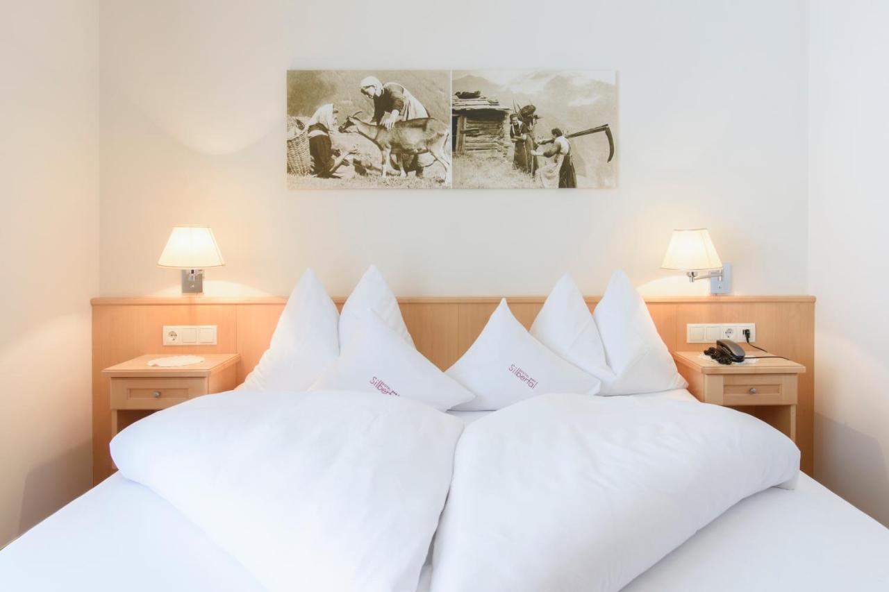 Hotel Silbertal Room photo
